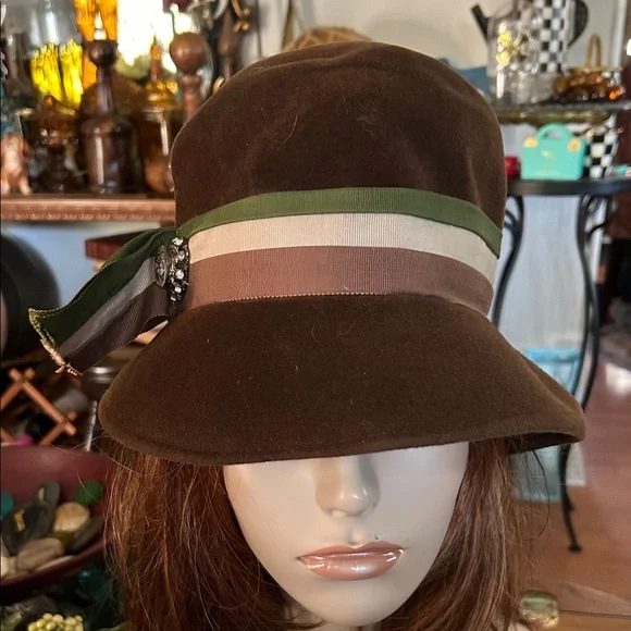 Vintage 1950 display picture 2